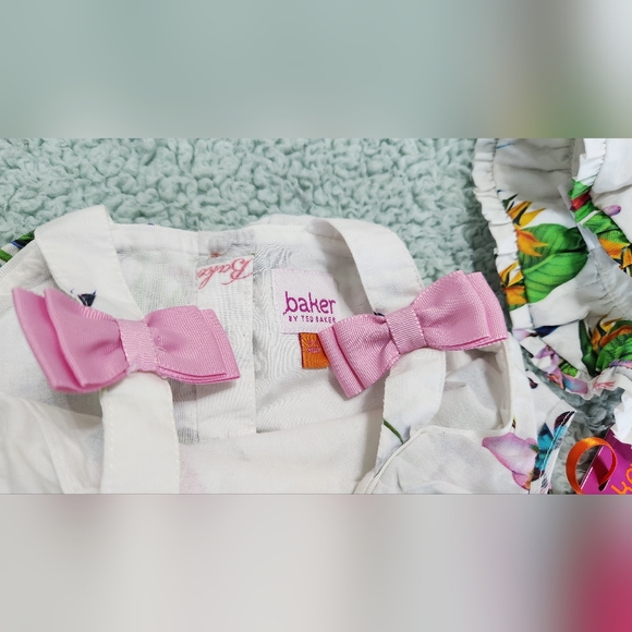 TED BAKER BABY ROMPER SET - Picture 2 of 5